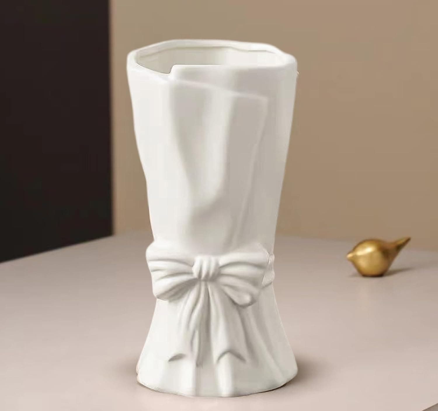 Vase Black & White Bow Ceramic Decor